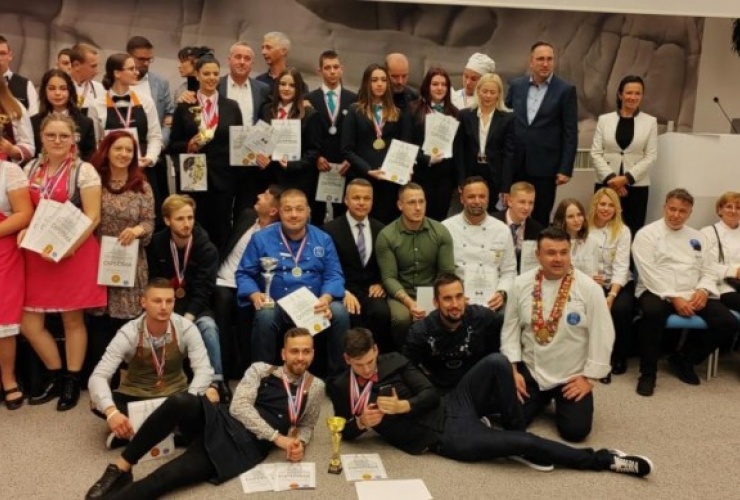 Našim učenicima je pripalo osam medalja Grand Gourmeta 2022.